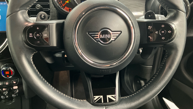 MINI Hatchback 2.0 Cooper S Exclusive 3dr Auto Petrol Hatchback